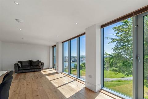 3 bedroom apartment for sale, Maritime Square, Plymouth