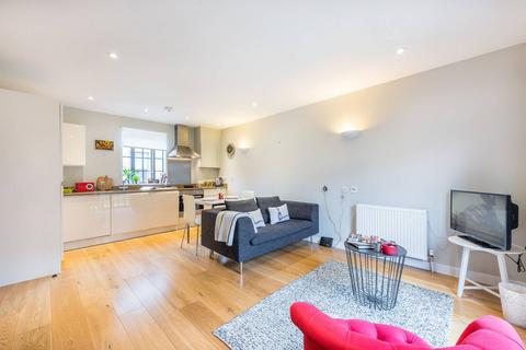 undefined, Hamilton Road, Twickenham, TW2