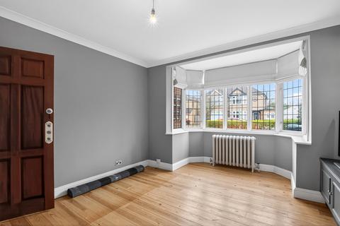 4 bedroom semi-detached house for sale, Winton Drive, Rickmansworth, WD3