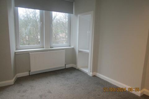 1 bedroom flat to rent, Clarkston Road, Glasgow G44