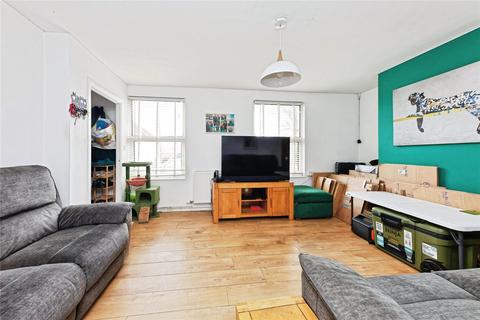 3 bedroom terraced house for sale, Kings Road, Aylesham, Canterbury, Kent, CT3