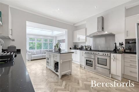 undefined, Courtenay Gardens, Upminster, RM14