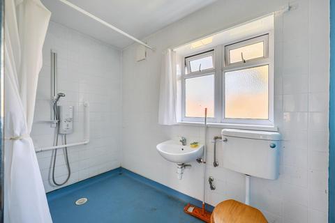 undefined, Goodenough Way, Coulsdon CR5
