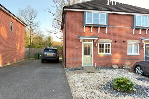 3 bedroom semi-detached house for sale, Martindales, Southwater, Horsham