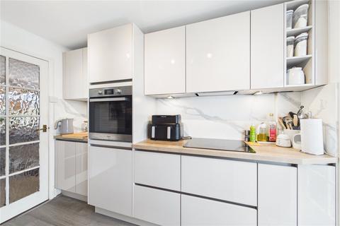 2 bedroom terraced house for sale, Ashampstead Road, Reading, Berkshire, RG30