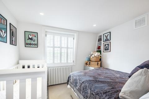 2 bedroom flat for sale, Chadwell Street, London, EC1R