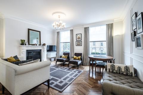 2 bedroom flat for sale, Chadwell Street, London, EC1R