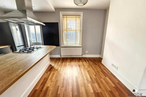 2 bedroom house for sale, Sydney Road, Eastbourne BN22