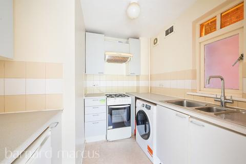 1 bedroom flat to rent, Dukes Avenue, NEW MALDEN