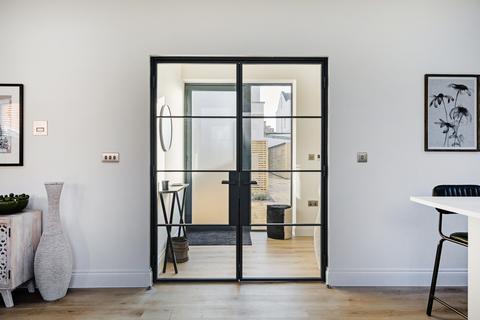 undefined, Carlton Street, Cheltenham, GL52
