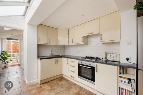 undefined, Longfield Street, London