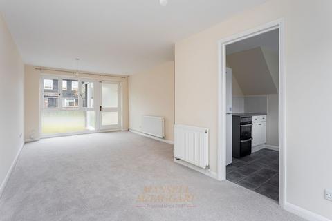 undefined, Bashford Way, Crawley RH10