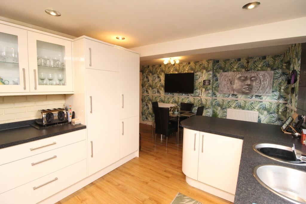 Kitchen and Diner