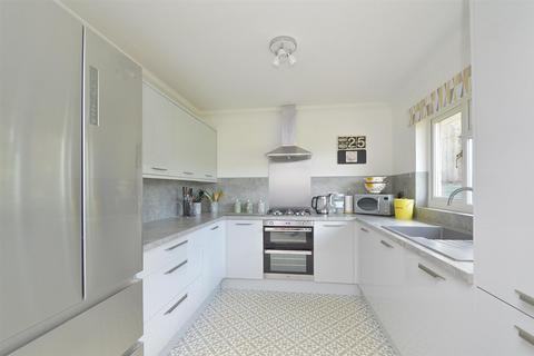 undefined, CLOSE TO LOCAL AMENITIES * SHANKLIN
