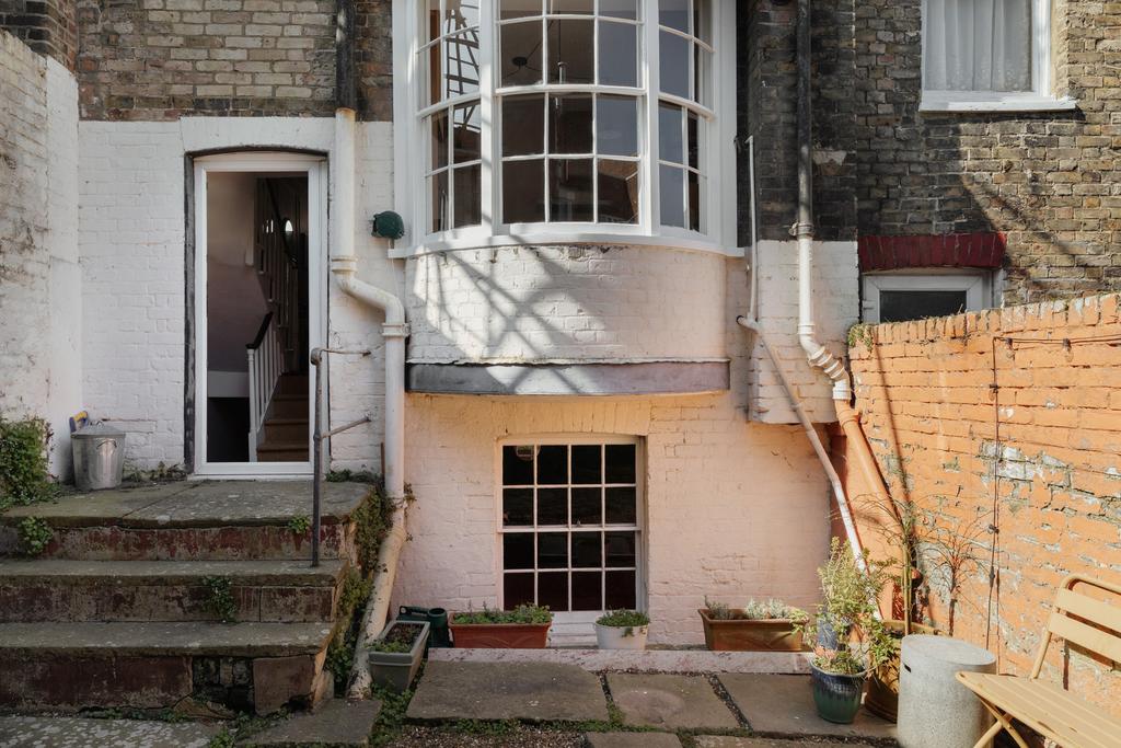 333339 - RF-16-ADDINGTON-STREET-MARGATE-023.jpg