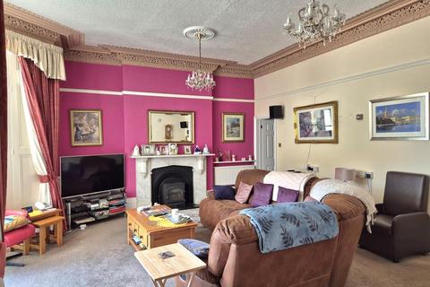 2 bedroom flat for sale, Shrubbery Avenue, Weston-Super-Mare BS23