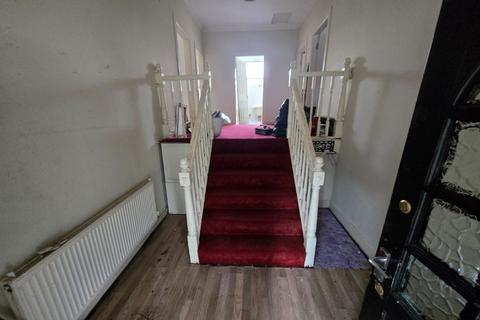 undefined, Finnart Street, Greenock PA16