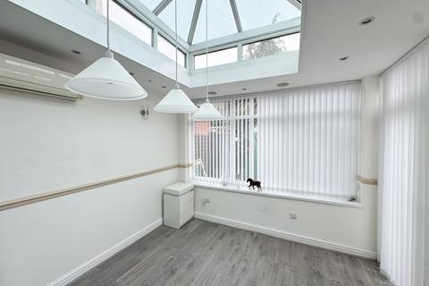 3 bedroom terraced house for sale, Markham Road, Worksop S81