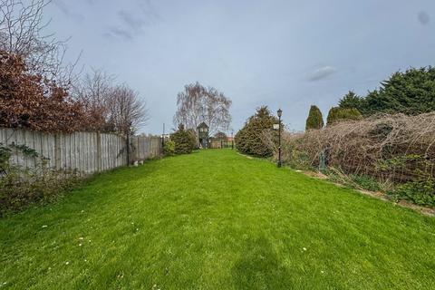 3 bedroom terraced house for sale, Markham Road, Worksop S81