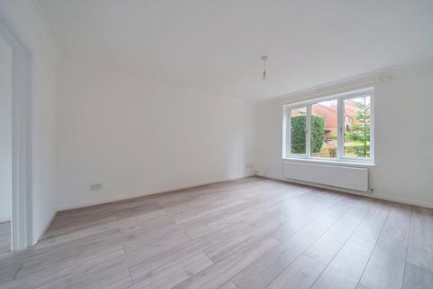 3 bedroom end of terrace house for sale, Woodhouse Eaves, Northwood HA6