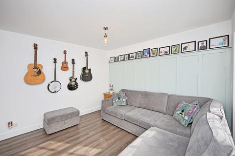 undefined, Leafield Road, Solihull