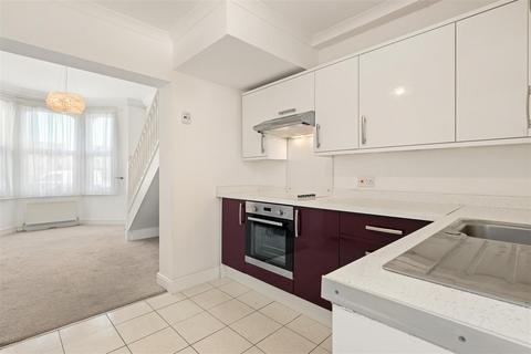 1 bedroom maisonette for sale, The Grove, Clacton-On-Sea CO15