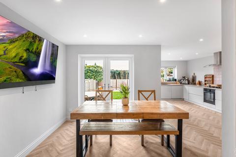 4 bedroom detached house for sale, Riverside Close, Lickey End, Bromsgrove, Worcestershire, B60 1NJ
