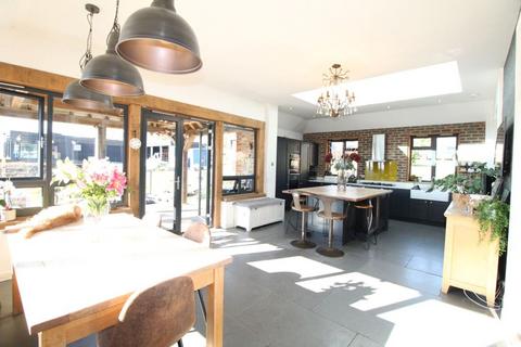 undefined, South Avenue, Hurstpierpoint, BN6