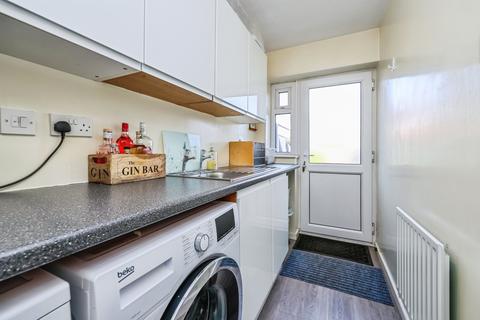 4 bedroom semi-detached house for sale, Shortwood Avenue, Nottingham, NG15