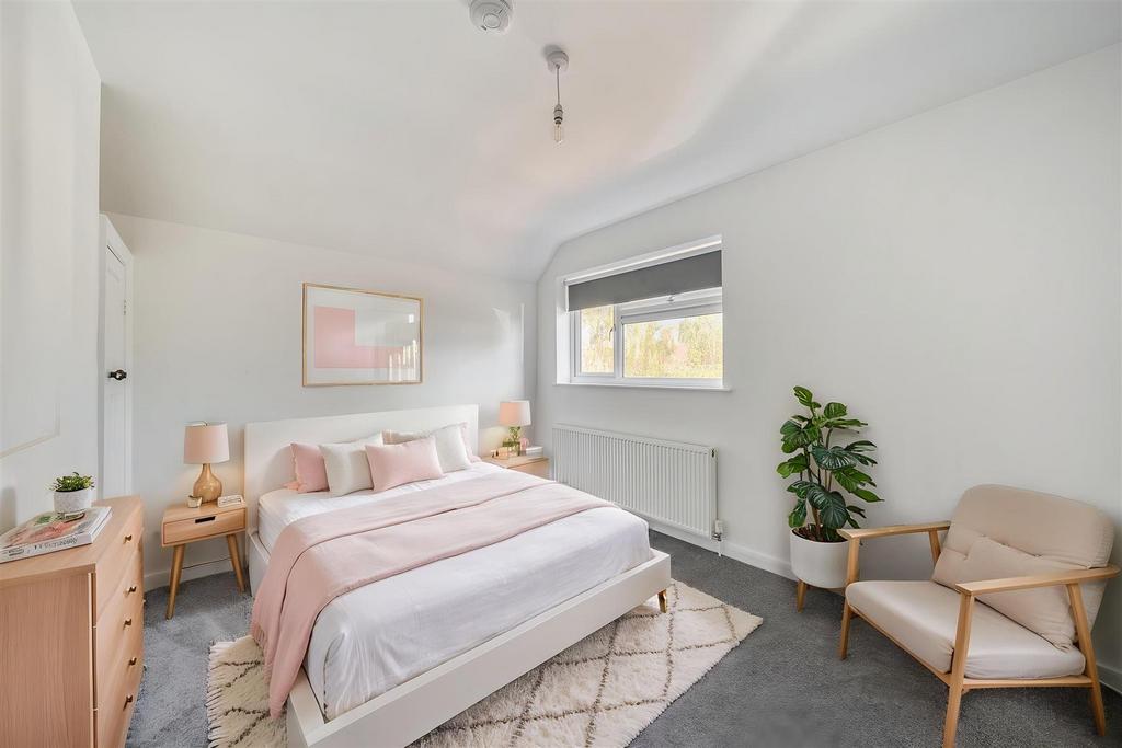 1363326-4-68de53674c710 - Bedroom - Standard - 4.j