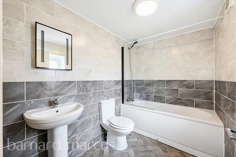 2 bedroom flat to rent, Kings Avenue, NEW MALDEN