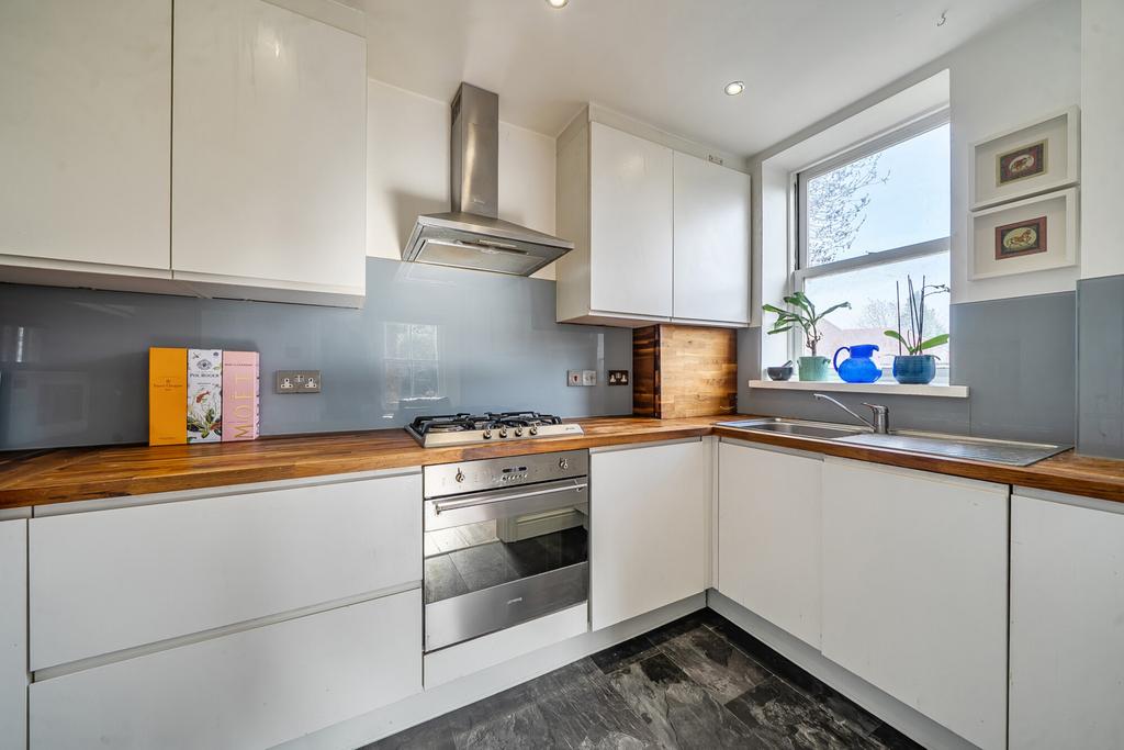 1432998-5-69bd60f...