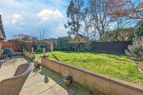 5 bedroom detached house for sale, Conway Drive, Kettering NN14