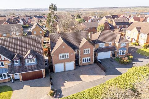 5 bedroom detached house for sale, Conway Drive, Kettering NN14