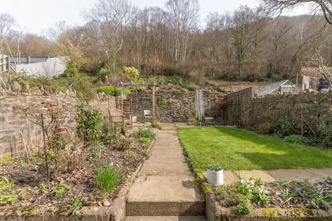 3 bedroom terraced house for sale, Halls Road Terrace, Cross Keys, NP11