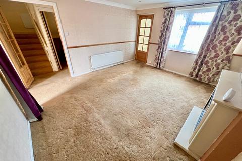 3 bedroom end of terrace house for sale, Porlock Close, Northampton