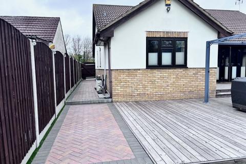 3 bedroom bungalow for sale, Burnt Mills Road, Basildon SS13