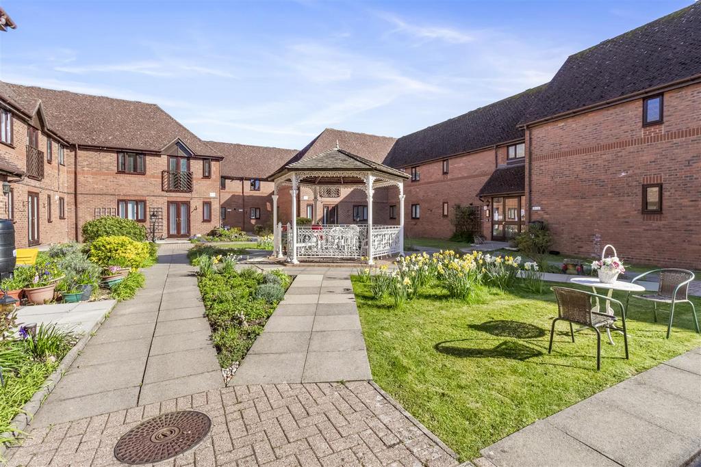 31 The Courtyard-013.JPG