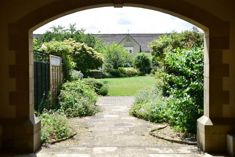 undefined, Lygon Court, Fairford