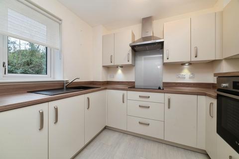 2 bedroom apartment for sale, Field Close, Cottingham
