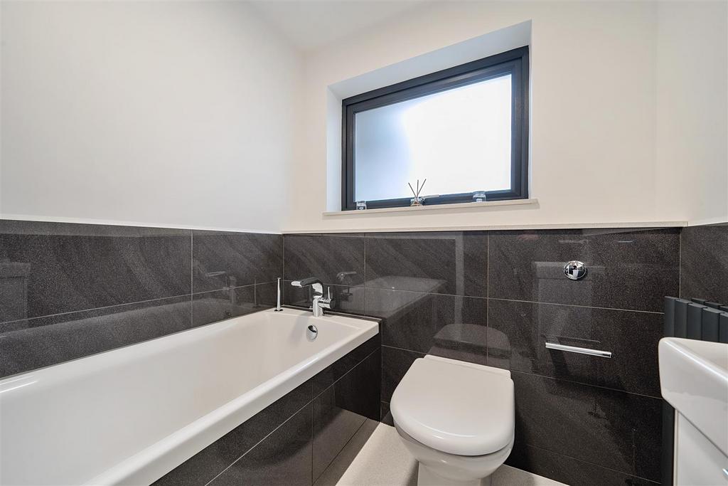 Ground Floor Bathroom