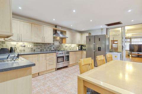 4 bedroom semi-detached house for sale, St. Saviours Road, Leicester, LE5