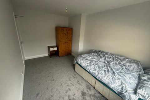 undefined, Birmingham B31