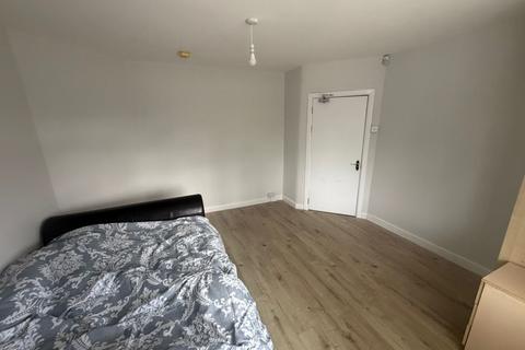 undefined, Birmingham B31