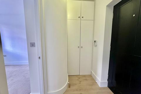 undefined, Hill Avenue, AMERSHAM