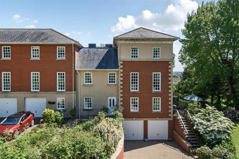 Prispen Drive, Silverton, Exeter