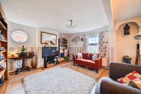 undefined, Fernhill Lane, Farnham, GU9