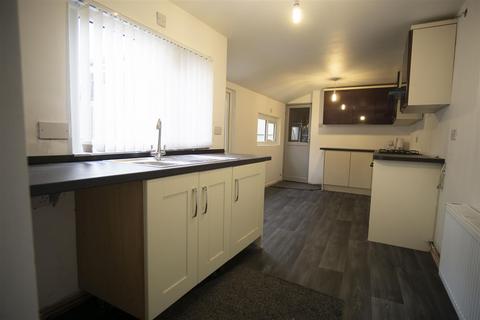 undefined, 3-Bed Terraced House To Let on Hartington Road, Preston