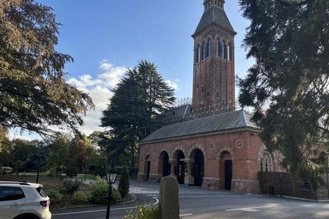 Leisure facility for sale, Mansfield Rd Arnold NG5 8PH
