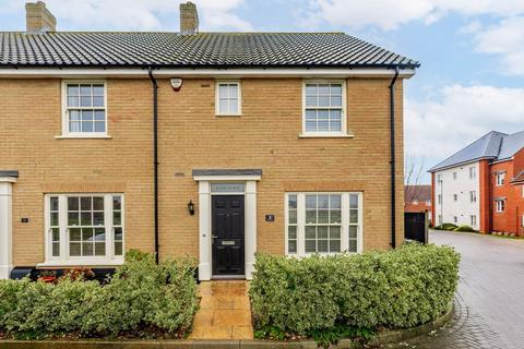undefined, Rayna Loke, North Walsham